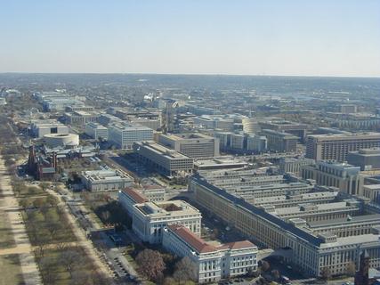 View SE from WM (pan 3)<br>Location: <a href="https://www.google.com/maps/search/?api=1&query=38.88947,-77.03525" target="_new">Washington Monument</a>